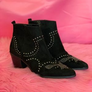 New Look Stud Booties